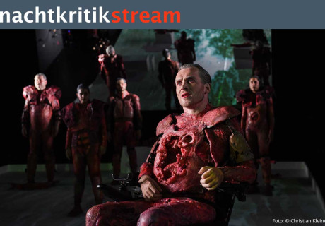 Wounds Are Forever (Selbstportrait als Nationaldichterin) von Sivan Ben Yishai – Nachtkritikstream aus dem Nationaltheater Mannheim