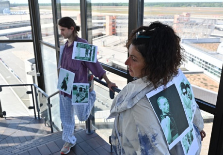 Internationaler Gastspiel- und Reisebetrieb – Ein Plädoyer für klimabewusstes Reisen, für Nord-Südausgleich und gegen Beschränkungen für diejenigen, die sowieso am meisten unter Restriktionen leiden