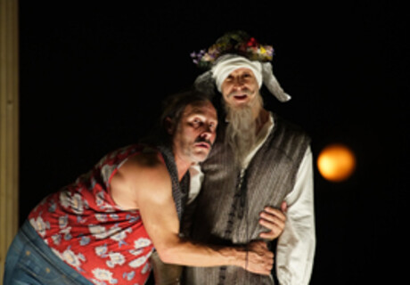 Don Quijote – Bregenzer Festspiele – Jan Bosse inszeniert Jakob Noltes Cervantes-Bearbeitung mit Ulrich Matthes und Wolfram Koch 