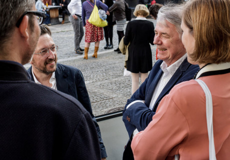 Theaterpodcast (56) – 34 Fragen an Ulrich Khuon