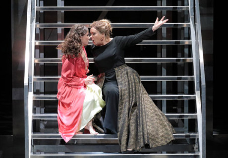 Agrippina – Bayerische Staatsoper – Bei den Münchner Opernfestspielen legt Barrie Kosky in Georg Friedrich Händels frühem Meisterwerk die Mechanik der Macht offen