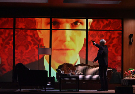 Die Argonauten – Salzburger Landestheater – Regisseur Nuran David Calis verlegt Franz Grillparzers Drama mit Großstadt-Vibes ins Hier und Jetzt