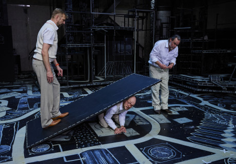 Der eigene Tod – Deutsches Schauspielhaus Hamburg – András Dömötör inszeniert das Nahtod-Protokoll von Péter Nádas