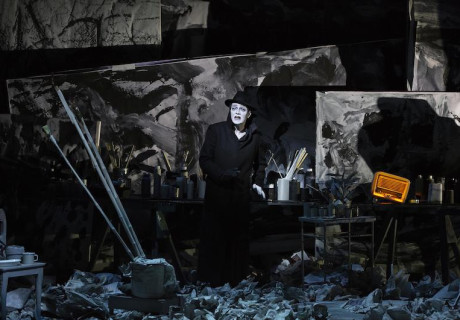 Dorian – Schauspielhaus Düsseldorf – Robert Wilson inszeniert nach dem berühmten Roman von Oscar Wilde