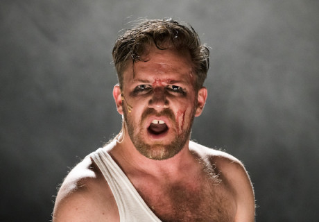 Die Dreigroschenoper – Berliner Ensemble – Barrie Kosky inszeniert mit heißem Herzen und kühlem Kopf das berühmte Stück von Bertolt Brecht und Kurt Weill