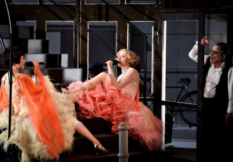 Forever Yin Forever Young – Deutsches Theater Berlin – Tom Kühnel und Jürgen Kuttner brillieren mit einem gelassenen Liederabend zu Funny-von-Dannen-Songs