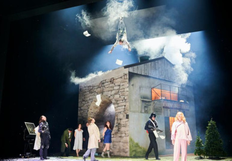 Graf Öderland – Bühnen Bern – Armin Petras verschneidet Max Frisch mit viel Fremdtext zu einem Berner Allerlei