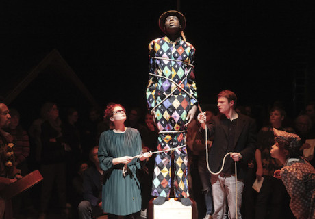 Hereroland – Thalia Theater Hamburg – David Ndjavera und Gernot Grünewald erforschen die grausame deutsche Kolonialgeschichte 