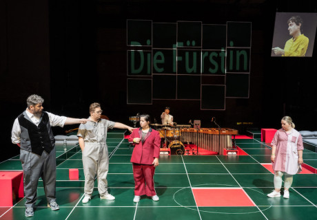 Der kaukasische Kreidekreis – Salzburger Festspiele – Das inklusive Theater Hora und Helgard Haug bringen eine spektakuläre Version von Brechts Stück zum Festival