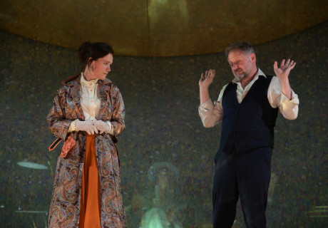 Liebelei – Salzkammergut Festwochen Gmunden – Eine Schnitzler-Inszenierung mit upgedatetem Ende und prominentem Gast