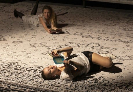 Love Boulevard – Berliner Ensemble – Lies Pauwels sucht die Verbindung von Sexarbeit und Theater