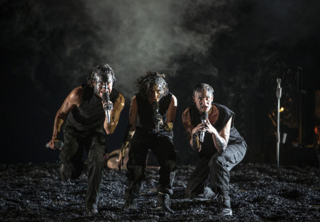 Macbeth – Ruhrfestspiele Recklinghausen – Roger Vontobel inszeniert Macbeth als düstere Geschichte mit Werner Wölbern im Zentrum