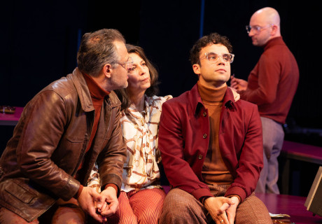 Mama Odessa – Schauspiel Hannover – Alice Buddeberg bringt Maxim Billers vielschichtigen Familienroman auf die Bühne