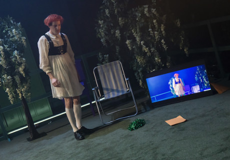 Die Politiker – Thalia Theater Hamburg – Charlotte Sprenger inszeniert Wolfram Lotz' gegenwartssattes Bühnengedicht