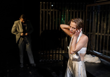 Reigen – Gerhart-Hauptmann-Theater Görlitz-Zittau – In Zittau inszeniert Dorotty Szalma Schnitzlers einstiges Skandalstück als Sex-Lachnummer