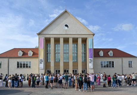 Sparmaßnahmen in der freien Szene – Das Europäische Zentrum der Künste HELLERAU in Dresden kämpft um seine Existenz