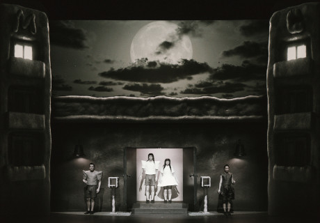 Die Tragödie von Romeo & Julia – Schauspielhaus Graz – Emre Akal inszeniert Shakespeare auf den Plot zugespitzt