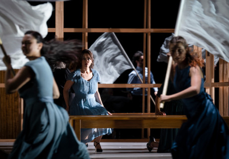 Die Entführung aus dem Serail – Nationaltheater Mannheim – Luk Perceval korrigiert Mozarts Singspiel, auf Basis eines Romans von Aslı Erdoğan