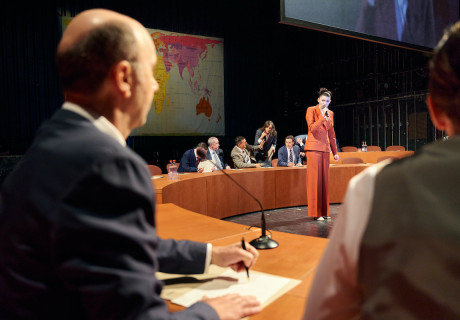 Der Sturm – Staatstheater Braunschweig – Dagmar Schlingmann und Sharon Dodua Otoo erweitern Shakespeares Drama um eine antikolonialistische Stimme