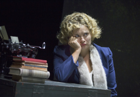 Thea von Tauperitz – Theater Hof – Kristoffer Keudel bereitet die Lebensgeschichte der Drehbuchautorin Thea von Harbou für die Bühne auf