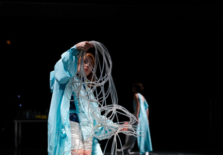 Turn the P_Age – Sophiensäle Berlin – Eva Meyer-Keller erforscht das Älterwerden des weiblichen Körpers