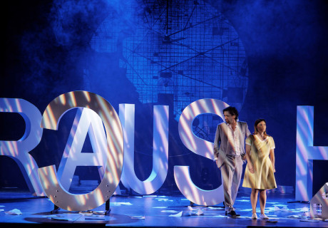 Urfaust – Schleswig-Holsteinisches Landestheater Rendsburg – Milena Paulovics zeigt Goethes Figuren als Menschen, die so sind wie wir