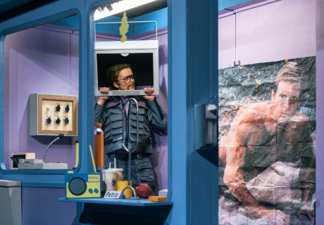 Die Verwandlung – Deutsches Nationaltheater Weimar – Juliane Kann inszeniert für den Onlinespielplan einen Lockdown-Kafka voller Pandemie-Stille