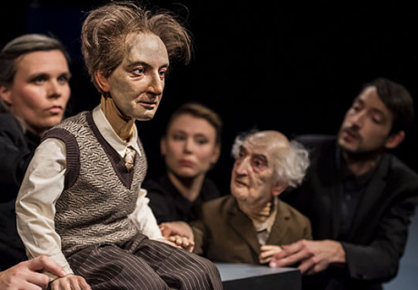 Wenn mich einer fragte … -- Figurentheatermacher Christoph Werner blickt auf die spannungsreiche Biographie des Schriftstellers Stefan Heym und auf das heutige Chemnitz