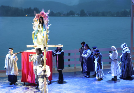 Wolf. Das Mystical – Salzkammergut-Seebühne Wolfgangsee – Ein historisches Musical von Franzobel auf der atmosphärischen Freilichtbühne