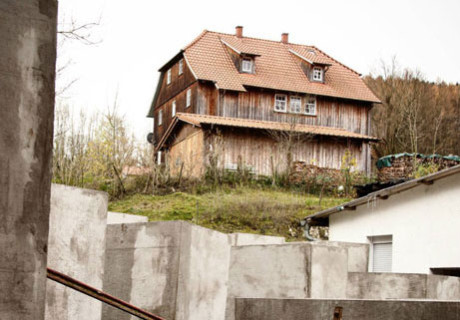 In einem Offenen Brief verteidigen namhafte Künstler*innen, Wissenschaftler*innen und Publizist*innen die Kunstfreiheit gegen staatliche Verfolgung 