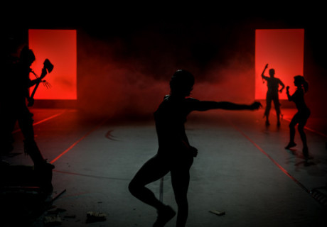 A Divine Comedy – Ruhrtriennale – Florentina Holzinger und ihre Performerinnen tanzen Dantes 