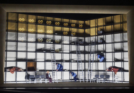 alphabet – Deutsches Schauspielhaus Hamburg – Thom Luz inszeniert Lyrik von Inger Christensen