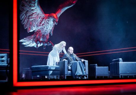 Don Karlos – Münchner Volkstheater – Christian Stückl würzt Schiller mit Desillusioniertheit