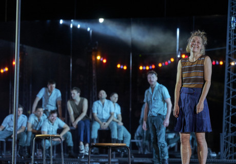 Ingolstadt – Salzburger Festspiele / Burgtheater Wien – Der belgische Regisseur Ivo van Hove inszeniert erstmals in Österreich und nimmt sich gleich zwei Texte von Marieluise Fleißer vor