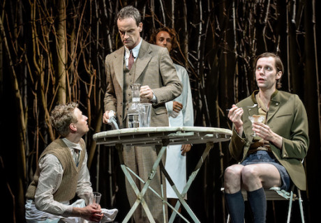 Jugend ohne Gott – Salzburger Festspiele – Thomas Ostermeier inszeniert Ödön von Horváths Roman wie vom Blatt 