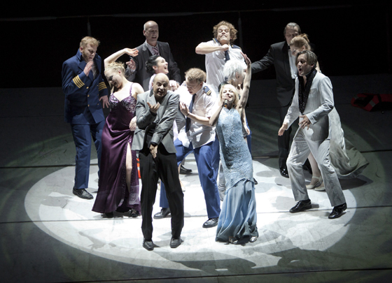 titanic5 560 stephan walzl u