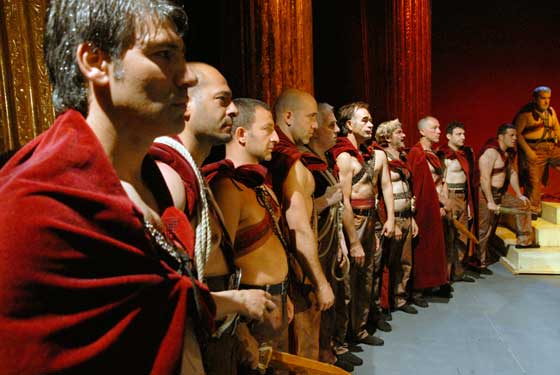 Caesar4 560 filmstill u