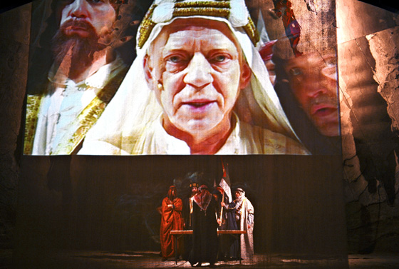 lawrence1 560 katrinribbe u