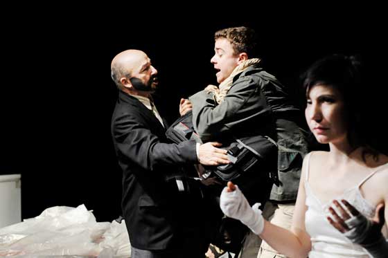 foreign-angst4 560 lena obst u