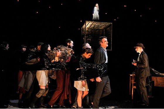 aus der zeit fallen4 560 arno declair h