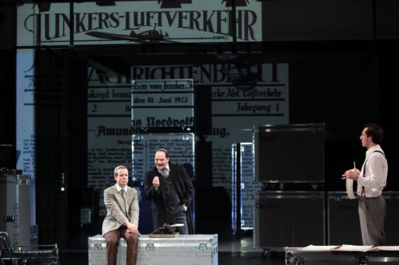 der fliegende mensch3 560 claudia heysel u