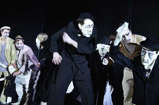 DieFliegen2 560 MatthiasHorn u