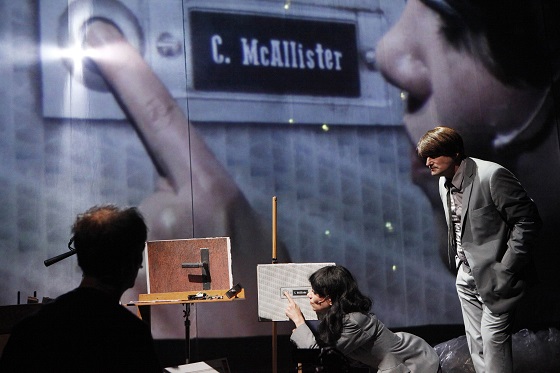 surrogates1 560 mutphoto u