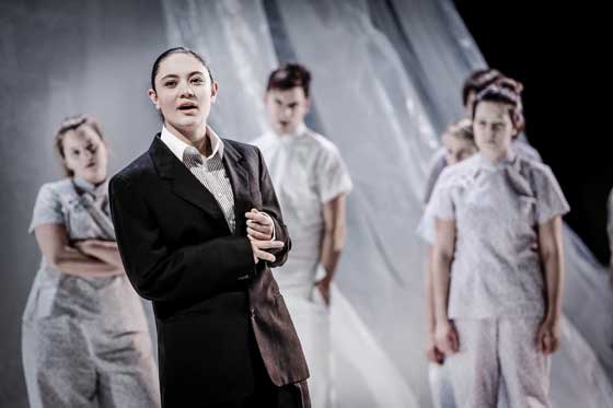 GuterMensch2 560 IngoHoehn x