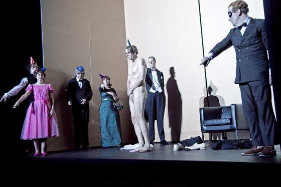 parasit4 560 david baltzer h