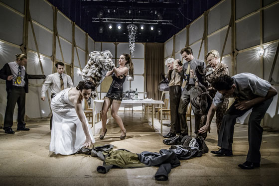 der diskrete charme5 560 kiva u