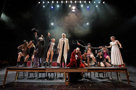 3groschenoper3a 560 thomasetter u