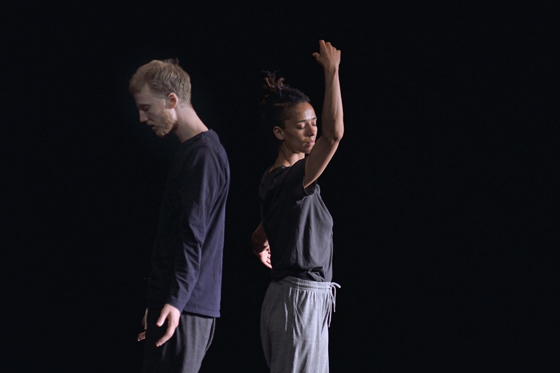 Considering1 560 benoite fanton u