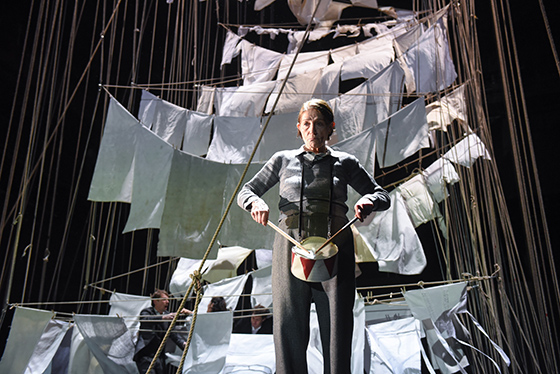 blechtrommel1 560 krafftangerer h