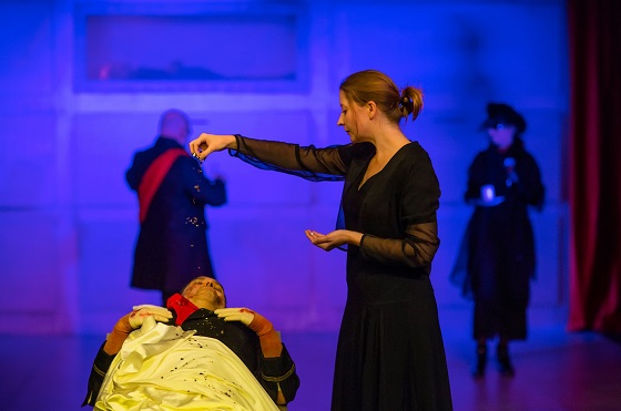 Antigone2 560 Meyer Originals u